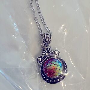 Mermaid Scale Pendant Necklace Iridescent Fantasy Jewelry Gift NWT